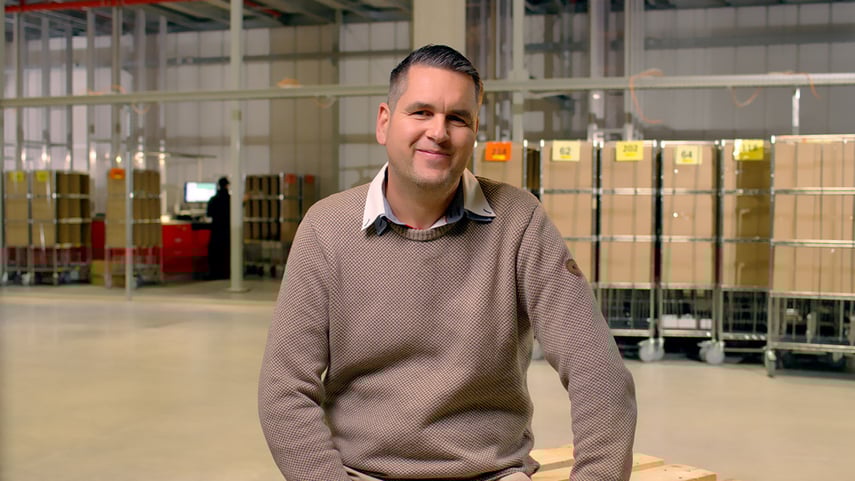 1400x788px_rene_kobrow